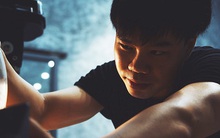 Sống bằng đam mê: Cựu sinh viên FTU rẽ ngang sang nghề viết chữ, đến nay thành nghệ nhân calligraphy số 1 Việt Nam