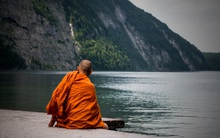 3 bài học từ vị tu sĩ bán chiếc xe Ferrari để "tìm lại chính mình": Thành công đích thực là làm chủ cuộc đời, sống theo cách mình muốn