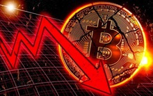 Thất bại trước ngưỡng cản lịch sử, Bitcoin và toàn thị trường tiền số đồng loạt "gãy cánh" sau chuỗi ngày bay cao