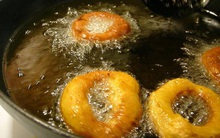 Đừng làm 3 việc này khi nấu ăn cho gia đình kẻo hàng loạt bệnh đáng sợ tìm đến lúc nào không hay