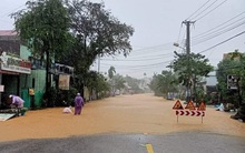 Mưa lớn, Nam Trà My bị chia cắt, thủy điện Sông Tranh 2 và Đak Mi 4 xả lũ