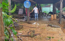 Sạt lở gần như "xóa sổ" thêm một ngôi làng ở Trà Leng