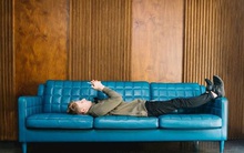 Dung túng kẻ lơ là ắt sẽ mất đi người có trách nhiệm: Nhận diện những 'cái xác biết nói' lười biếng, thích xù lông chốn công sở