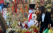 Thị trường Noel 2020 sôi động nhưng sức mua giảm sâu