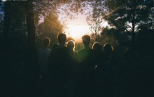 Chọn nhầm thầy thuốc, tiền mất tật mang; chơi cùng bạn đểu, lao đao một đời: Thất bại lớn nhất của đời người là kết nhầm bạn!