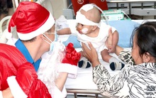 Nghẹn lòng những lá thư gửi ông già Noel ở bệnh viện nhi: "Cầu mong ông ban phép màu cho con hết bệnh về với gia đình"