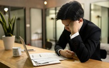 Anh chàng 32 tuổi suýt mất mạng vì đau bụng, nguyên nhân hóa ra lại liên quan đến tim và thức khuya