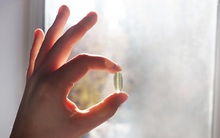 Bổ sung 2 chất dinh dưỡng này có tác dụng ngăn ngừa chóng mặt, những ai hay bị chóng mặt ngay cả khi thay đổi tư thế nên xem xét