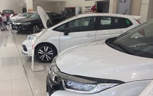 Hoãn sắm ôtô vì dịch