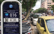 Trông xe theo iParking bị gỡ bỏ trên phố Hà Nội