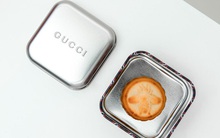 Tận mắt ngắm những hộp bánh Trung thu của các thương hiệu hàng đầu như Hermes, LV, Gucci: Chỉ nhìn độ "sang chảnh" thôi cũng thấy ngon miệng rồi