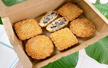 Cháy hàng món lạ: "hồn” bánh rán, "da" bánh nướng trung thu