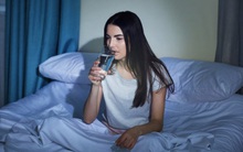 Nước là "nguồn gốc của sự sống" nhưng 5 thời điểm này nếu uống nhiều nước đồng nghĩa với nạp thêm chất độc cho cơ thể