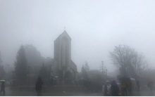 Vừa đầu thu, Sa Pa bất ngờ chuyển rét hại