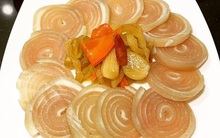 Phụ nữ không muốn già nhanh, lão hóa sớm thì nên ăn thêm 7 món này