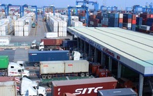 Giải phóng container “vô chủ” có dễ?