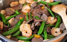 Thịt lợn, thịt bò hay tôm bổ dưỡng hơn? Cách chọn loại thịt phù hợp nhất với bạn