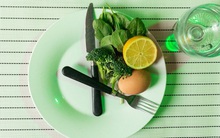 Chế độ ăn này một lần nữa được xếp hạng tốt nhất cho năm 2021, chế độ ăn Keto ít chất béo, ít carb giúp giảm cân nhanh lại xếp cuối cùng