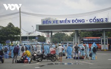 Chốt phương án vận chuyển người lao động từ các tỉnh, thành về lại TP.HCM làm việc