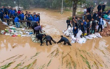 Tai họa "từ trên trời rơi xuống" làm trầm trọng thêm cơn khát điện ở Trung Quốc