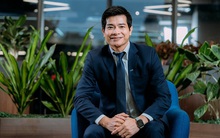 "Nhà đầu tư thường thích bán chứng khoán để mua bất động sản, ít ai bán bất động sản để mua chứng khoán"