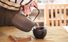 2 loại nước được giới chuyên gia mệnh danh là "sát thủ" làm tổn thương thực quản, có thể trực tiếp kích thích sự phát triển của tế bào ung thư