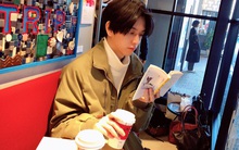 Nhà tuyển dụng hỏi: "Trong trường hợp nào, 1 + 1 = 3?", nam ứng viên không nao núng: "Quá đơn giản"