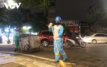 Những người phụ nữ làm đẹp đường phố