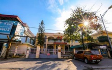 CLIP: Phong tỏa trụ sở TAND huyện, nhiều điểm liên quan chùm 7 ca mắc Covid-19