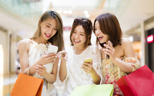 Hàng loạt ông lớn tài chính - ngân hàng đổ xô vào phương thức thanh toán được dự báo là tương lai của ngành bán lẻ Việt Nam, đạt quy mô hàng tỷ USD trong vài năm tới