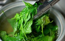 6 loại thực phẩm đang làm mất dần canxi trong cơ thể, tiêu thụ càng nhiều thì xương càng mềm như xốp