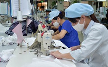 Ngành dệt may: Nỗ lực giữ người lao động, giữ đơn hàng để phục hồi