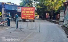 Lập các chốt kiểm soát ra bãi bồi chân cầu Vĩnh Tuy sau vụ cả nghìn người rủ nhau cắm trại