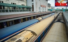 TP Hà Nội đồng ý mở 2 đường bay nội địa, đường sắt vẫn 'đóng cửa'