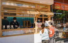 Thương hiệu 'sang chảnh' bán hàng xe đẩy