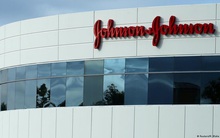 Johnson & Johnson ra toà án phá sản: Âm mưu đen tối của một tập đoàn đa quốc gia trăm tỷ USD