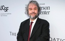 Đạo diễn phim 'Chúa tể của những chiếc nhẫn' thành tỷ phú