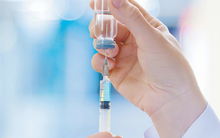 2 tuần sau sự cố tiêm nhầm vaccine, sức khỏe 18 cháu bé đều ổn định