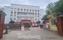 Phong tỏa một tầng, khẩn trương đối phó với ổ dịch COVID-19 phức tạp tại Bệnh viện Phụ sản Nam Định