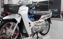 Honda Dream 125 màu trắng độc nhất cập bến Việt Nam, giá bán khiến Wave Alpha "ngã ngửa"