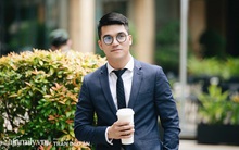 Bật mí về người đàn ông quyền lực, chuyên đưa các hoa hậu Việt Nam đến các cuộc thi quốc tế