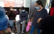 Bị “cô lập” vì biến thể Omicron, các nước châu Phi nổi giận