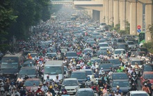 Thu phí ô tô vào nội đô Hà Nội: Chuyên gia giao thông nói gì?