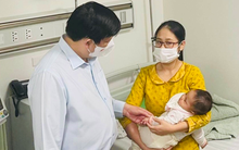 18 trẻ bị tiêm nhầm vắc-xin Covid-19 cần theo dõi sức khoẻ trong bao lâu?