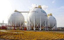 Cổ phiếu điện than và khí hút dòng tiền lớn: "Lợi nhuận công ty điện than sẽ tốt hơn điện khí năm 2022"