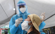 Hà Nội: Lần đầu tiên ghi nhận hơn 1.700 ca mắc Covid-19, trong đó, 485 ca cộng đồng