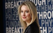 Lối sống giàu có "điên cuồng" của nữ tỷ phú lừa đảo của nước Mỹ