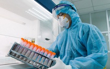 Hà Nội tiến sát mốc gần 1.900 ca mắc Covid-19, trong đó, 794 ca cộng đồng