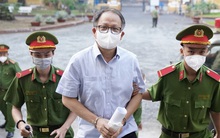 Hình ảnh ông Tất Thành Cang và các đồng phạm tại tòa sáng 27-12