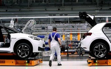 Nghịch lý nhưng hợp lý: 2 năm đại dịch người dân hạn chế đi lại nhưng vốn hoá ngành ô tô toàn cầu tăng gấp 3, cán mốc 3.000 tỷ USD